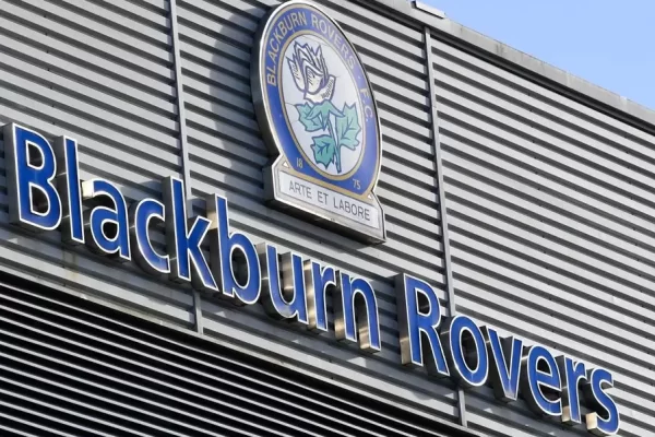 雄狮远征指南！米尔沃尔球迷客场观战布莱克本，行前必看全攻略