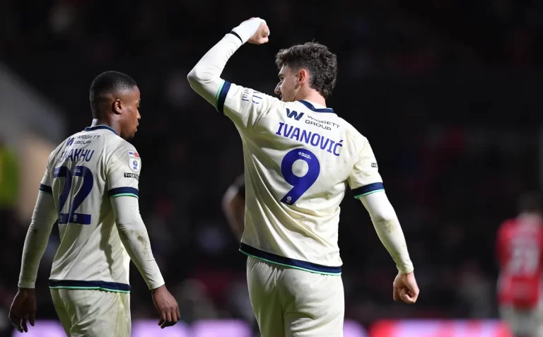 米尔沃尔粉丝站 --图8