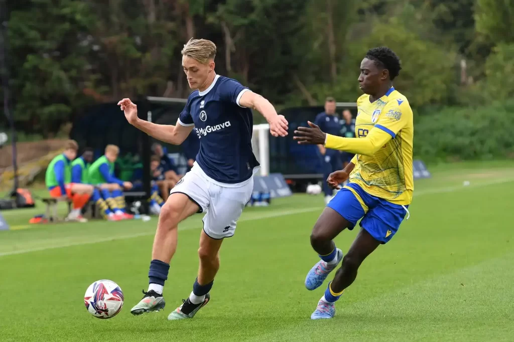 米尔沃尔U21大战诺丁汉森林！周二晚7点直播，不容错过！