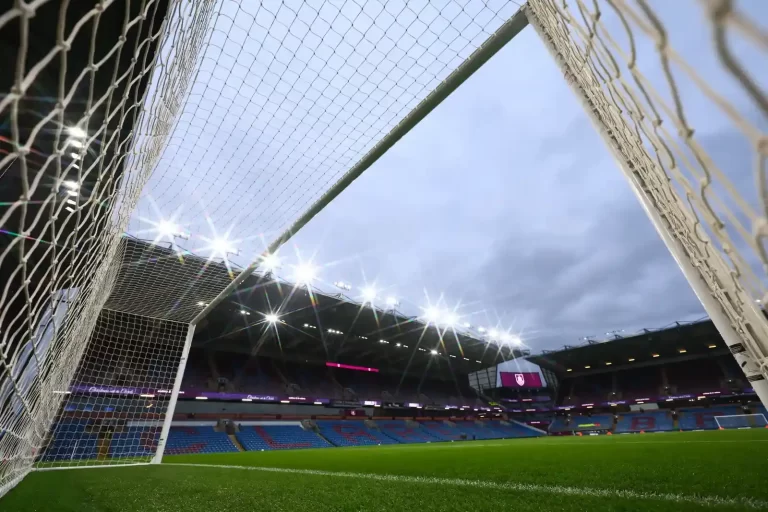 米尔沃尔剑指足总杯第四轮！作客挑战伯恩利，1月10日决一死战！