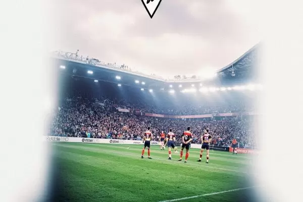 米尔沃尔足球俱乐部：狮子的咆哮与英冠征途